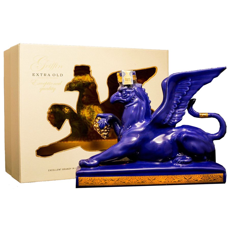 Shumi Xo Griffin Figurine Georgian Brandy 700ml